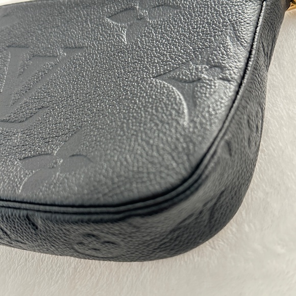 LOUIS VUITTON _ Multi Pochette Accessoires cross-body bag (LIKE NEW) - Picture 12 of 15